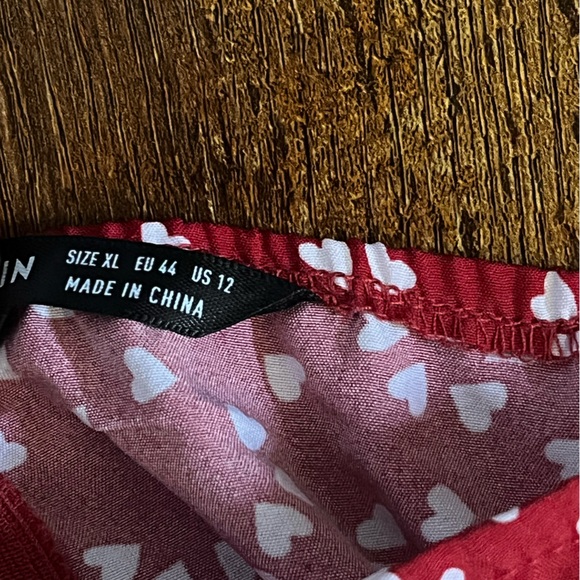 V-DAY DRESS - Picture 4 of 5